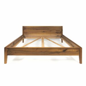 Kundenarbeiten 3 doppelbett kopfhaupt hoch nussbaum 01